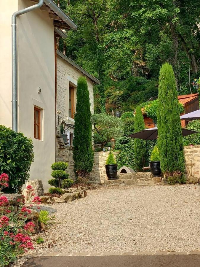 Les Allumettes D'Ecorsaint Bagian luar foto